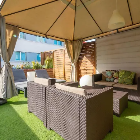 Costa Lairaga Suite. Beachfront! Air Conditioned Las Palmas de Gran Canaria