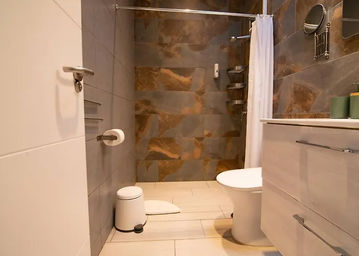 Costa Lairaga Beachfront! Air Conditioned Apartment *