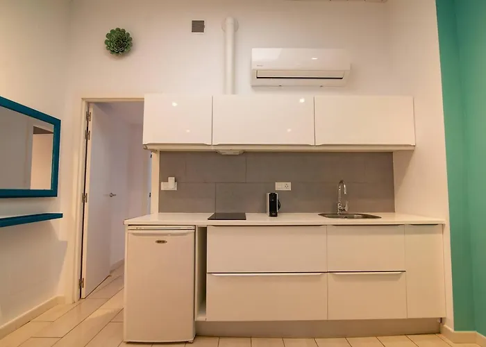 Apartment Costa Lairaga Beachfront! Air Conditioned *