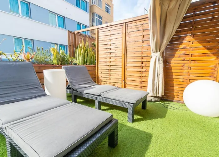 Costa Lairaga Beachfront! Air Conditioned Apartment Las Palmas / Gran Canaria